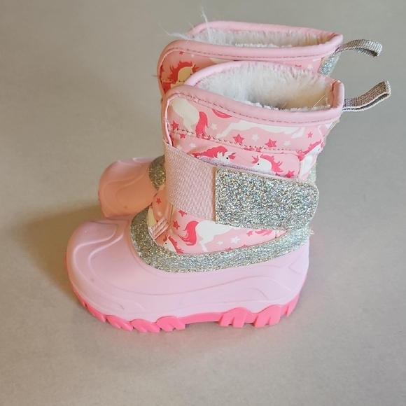 Pink Unicorn Snowboots - Picture 1 of 12